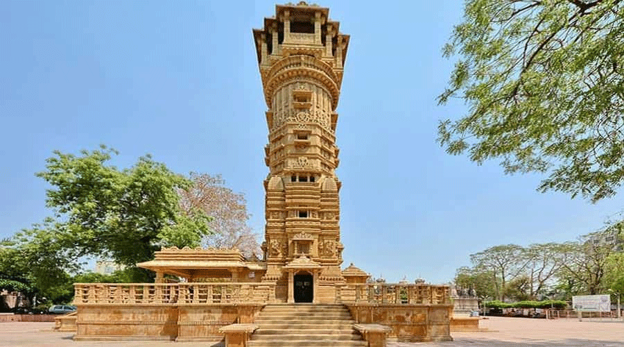 Gujrat pas à pas