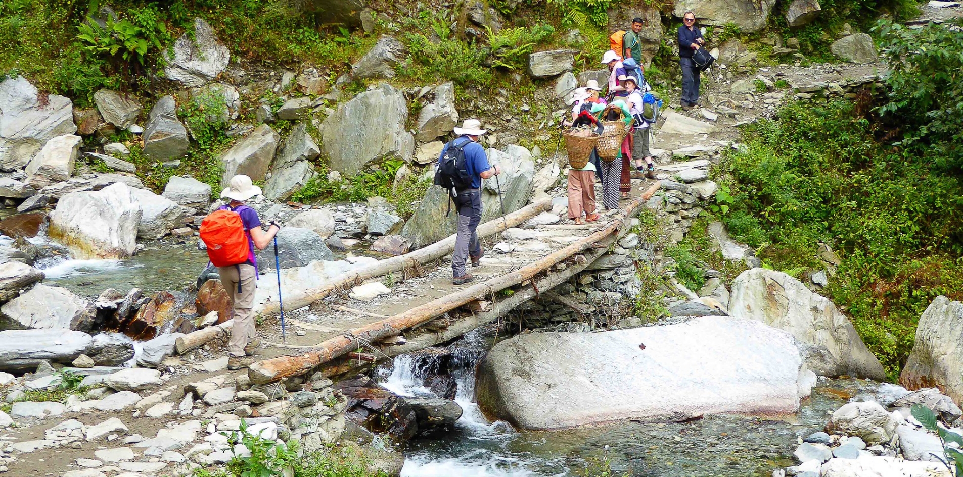 Day 4: TREK TO NEW BRIDGE, TRANSFER TO POKHARA: 1 hour trek and 1 hour 30 minutes drive