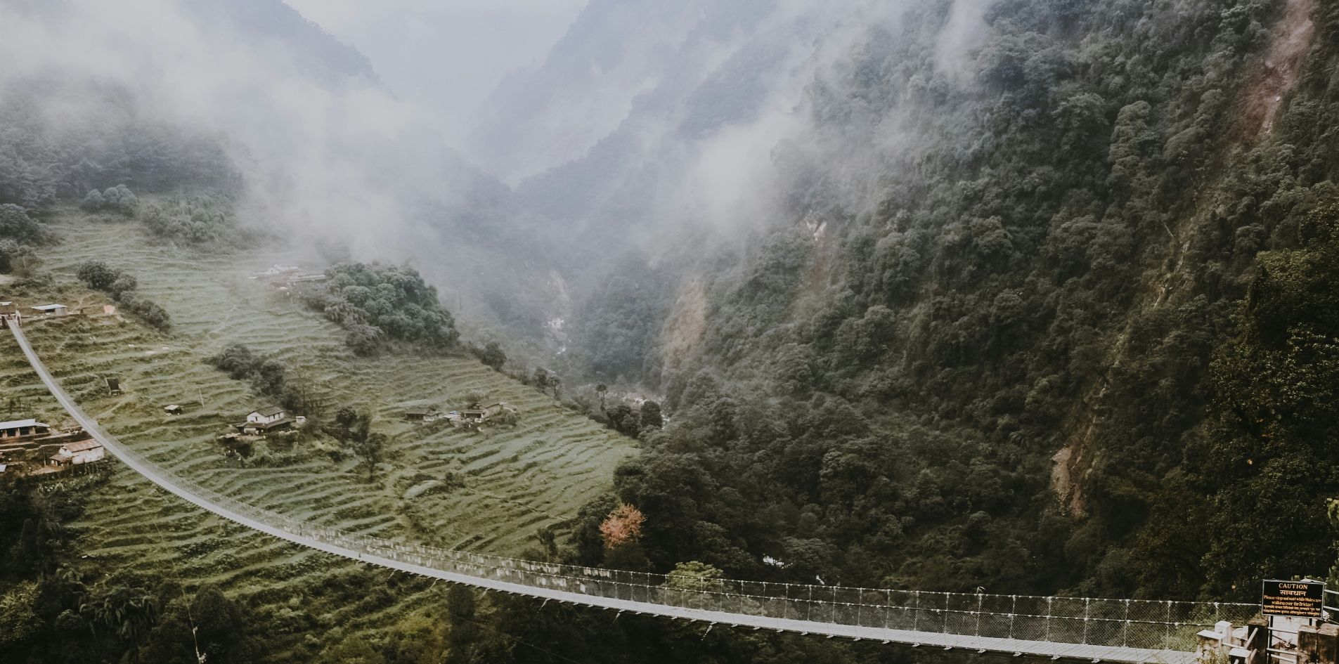 Day 4: Trek to New Bridge – 1 hr trek and drive to Pokhara (1 hr 30 min)