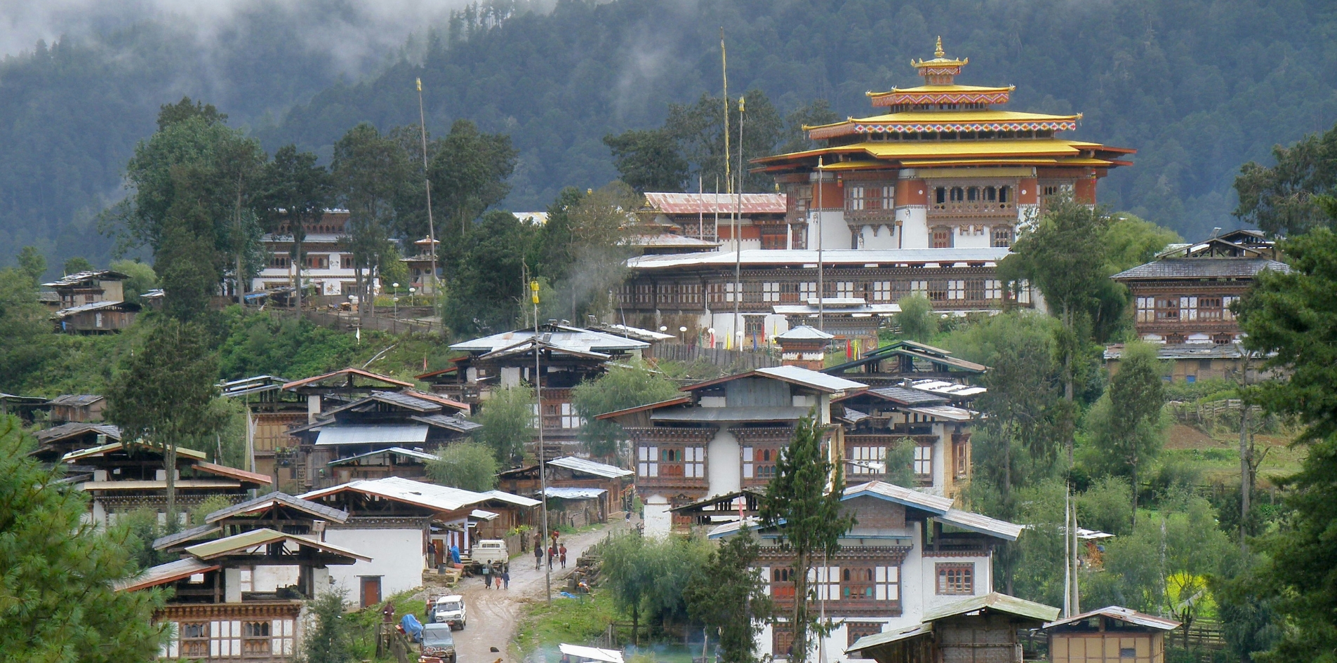DAY 10: EXCURSION TO GANGTEY PUNAKHA / WANGDI