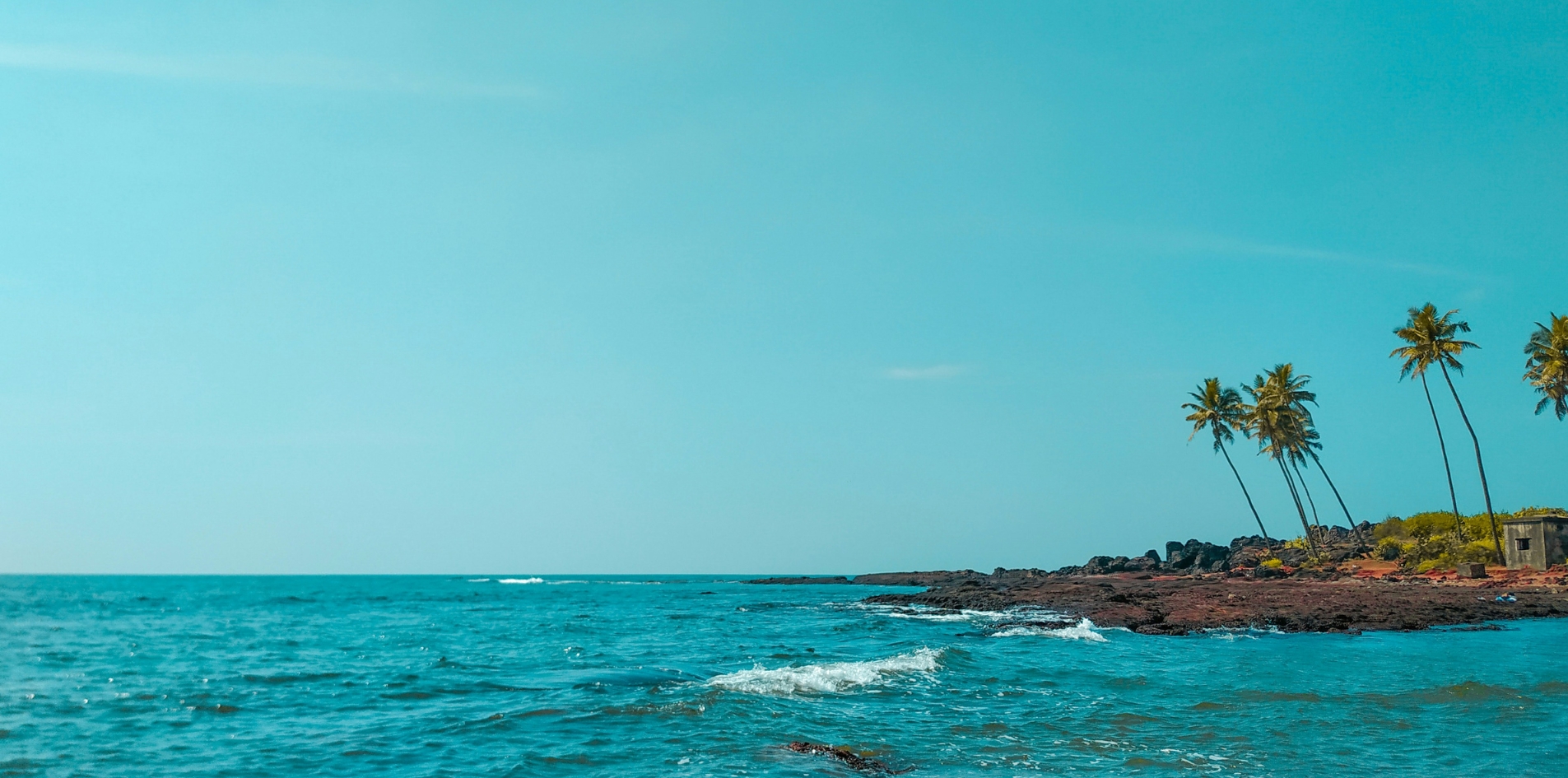 Day 26: Bangalore – Goa (By flight)