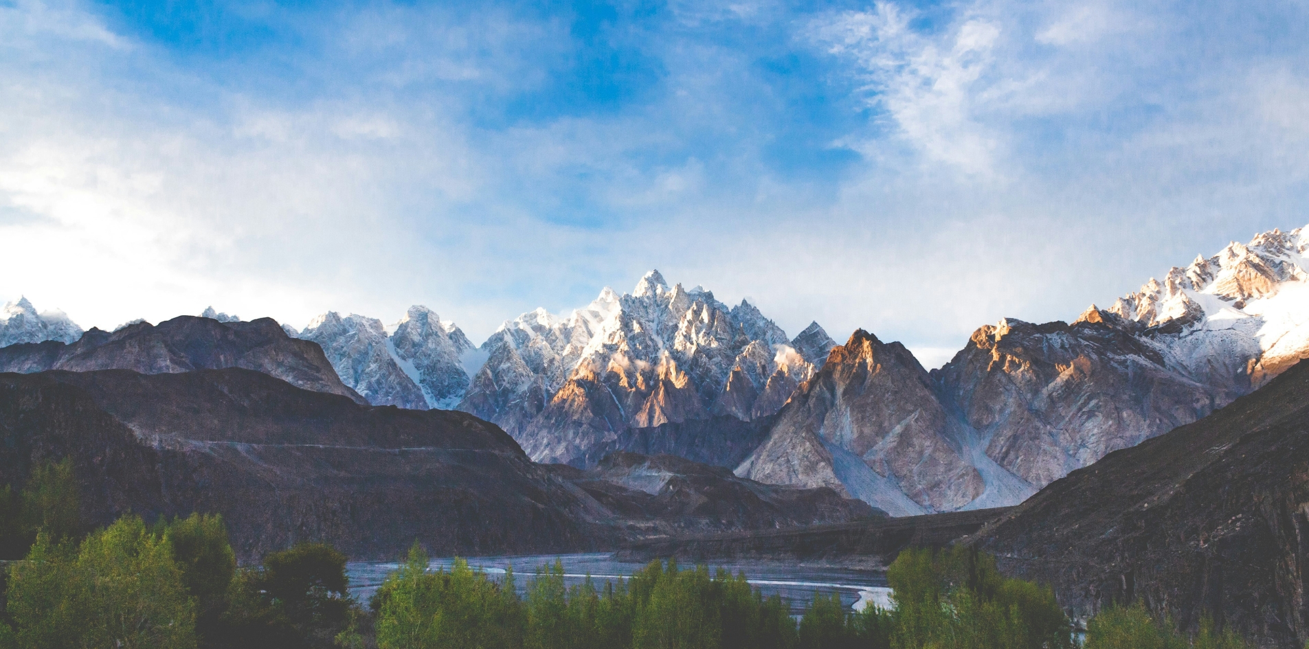 Day 2 – The Great Crossing: Delhi ? Leh (Acclimatisation)